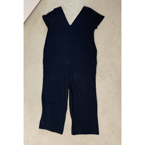 Universal Standard Black Cropped Wide Leg V-neck Jumpsuit Pockets XS (10-12) - Picture 4 of 9